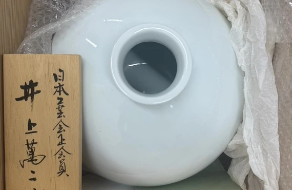 遺品整理で出てきた「価値のわからない品」をプロに査定依頼するメリット